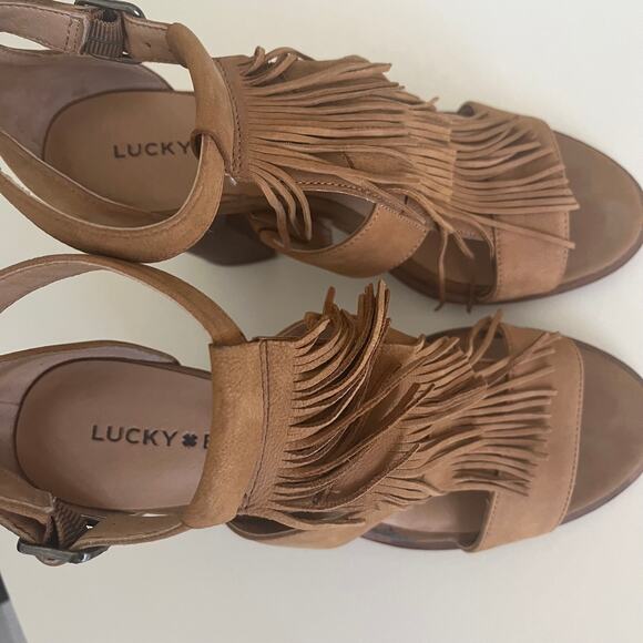 Lucky Brand 'Leesha' Womens 7.5 Fringe Block Heel Tan Nubuck Leather - Picture 5 of 11